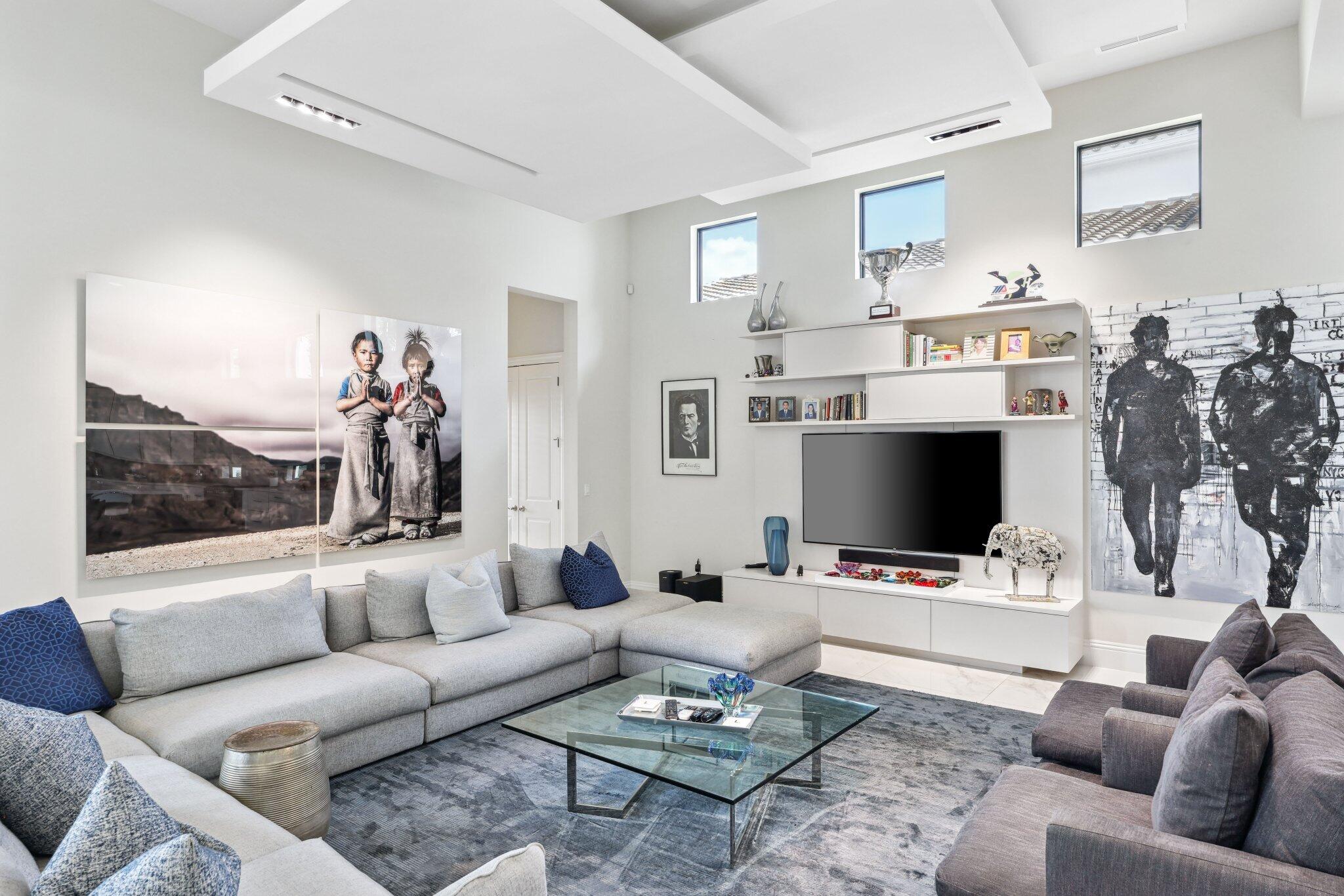 7339 Northwest 28th Way Boca Raton, FL 33496 - Photo 29 of 119 Living room