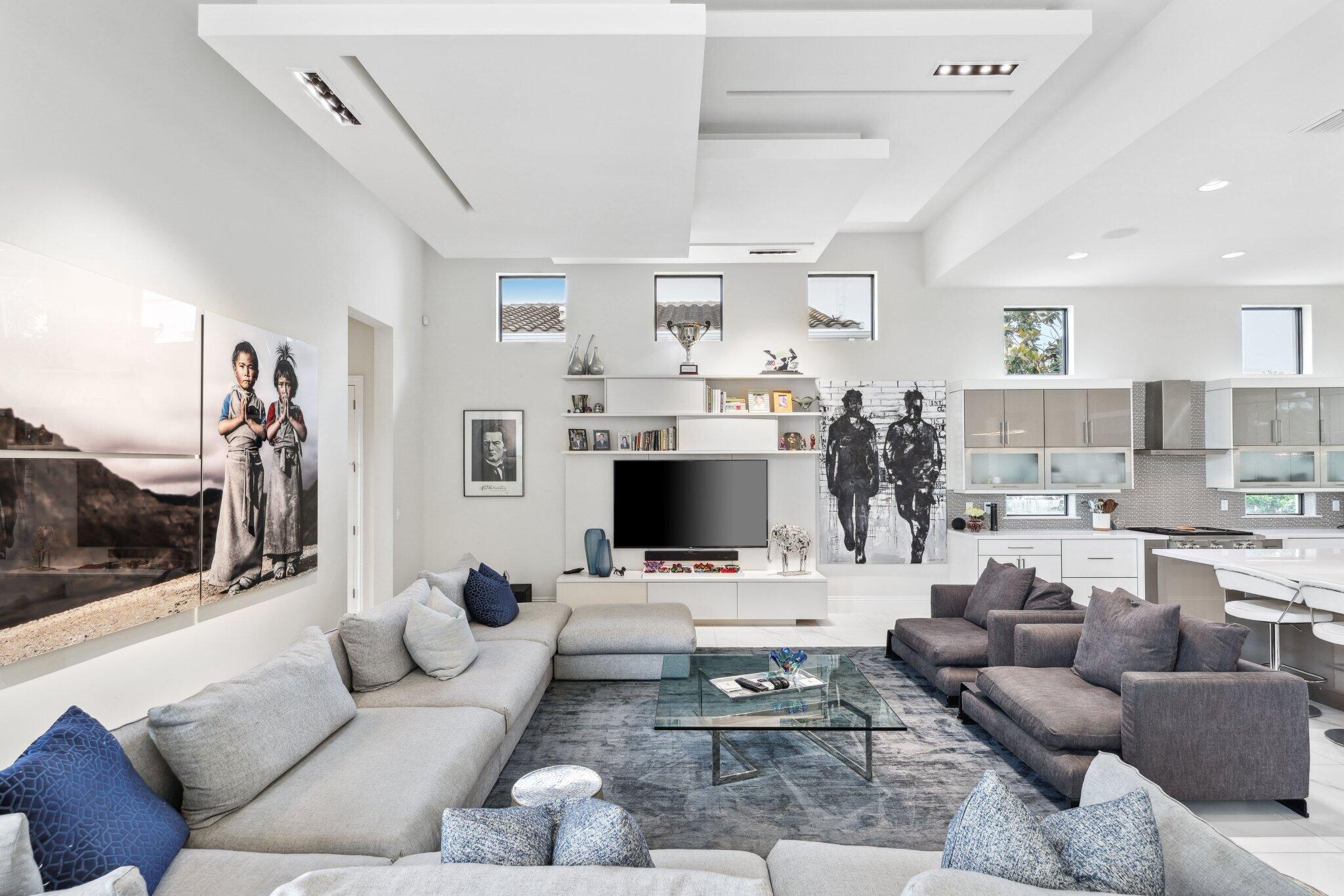 7339 Northwest 28th Way Boca Raton, FL 33496 - Photo 30 of 119 Living room