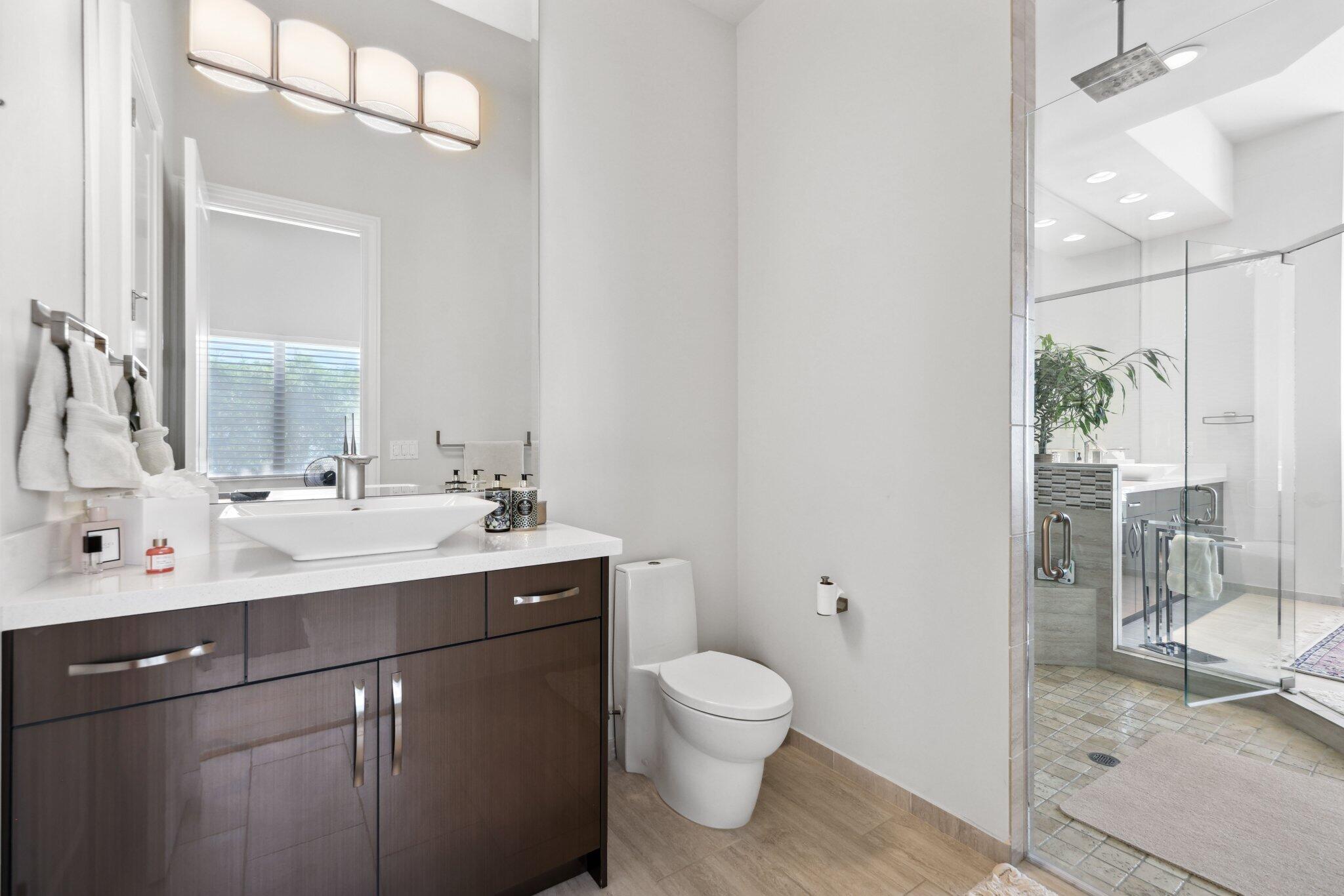 7339 Northwest 28th Way Boca Raton, FL 33496 - Photo 43 of 119 Primary bathroom