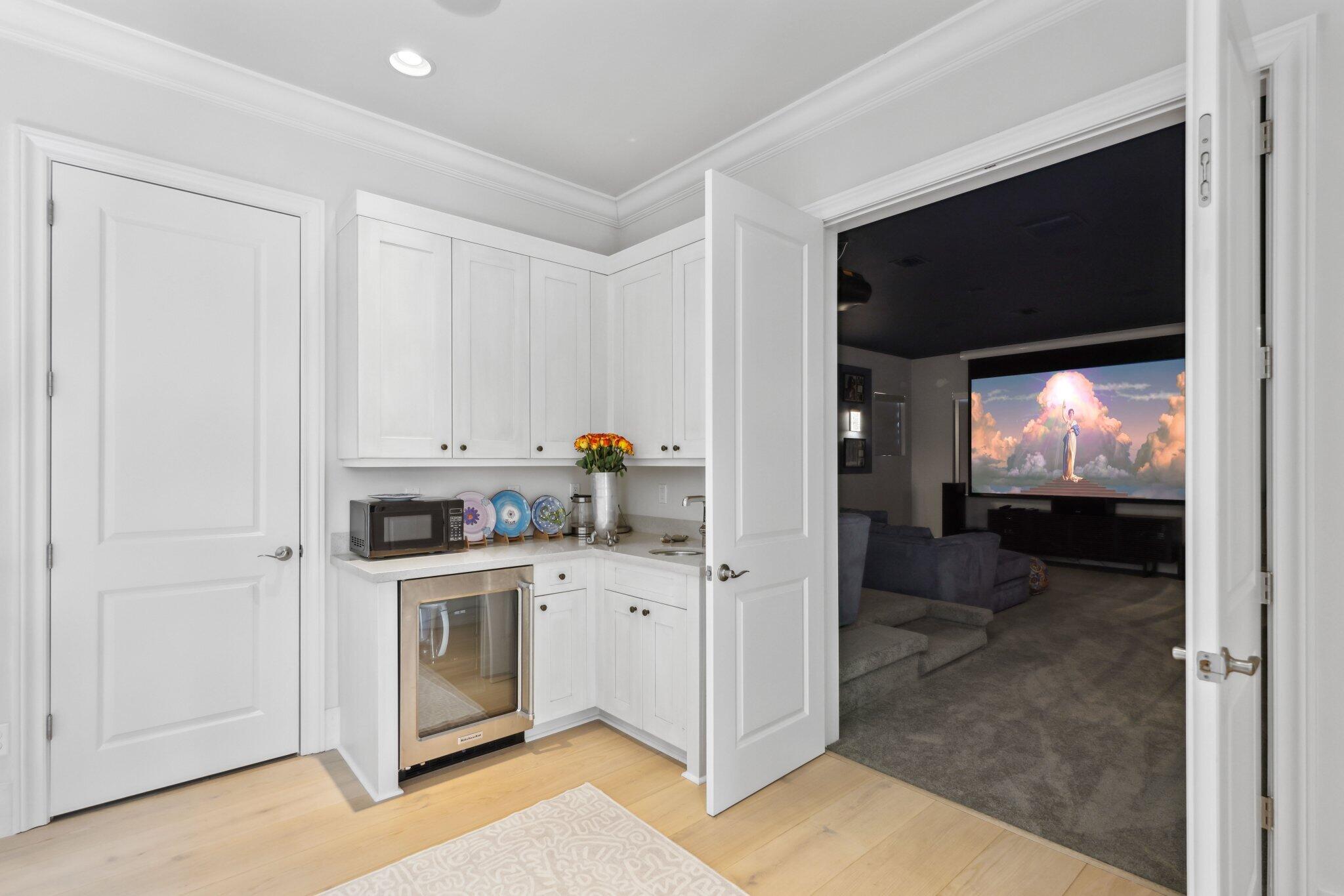 7339 Northwest 28th Way Boca Raton, FL 33496 - Photo 64 of 119 Bar area 2nd floor