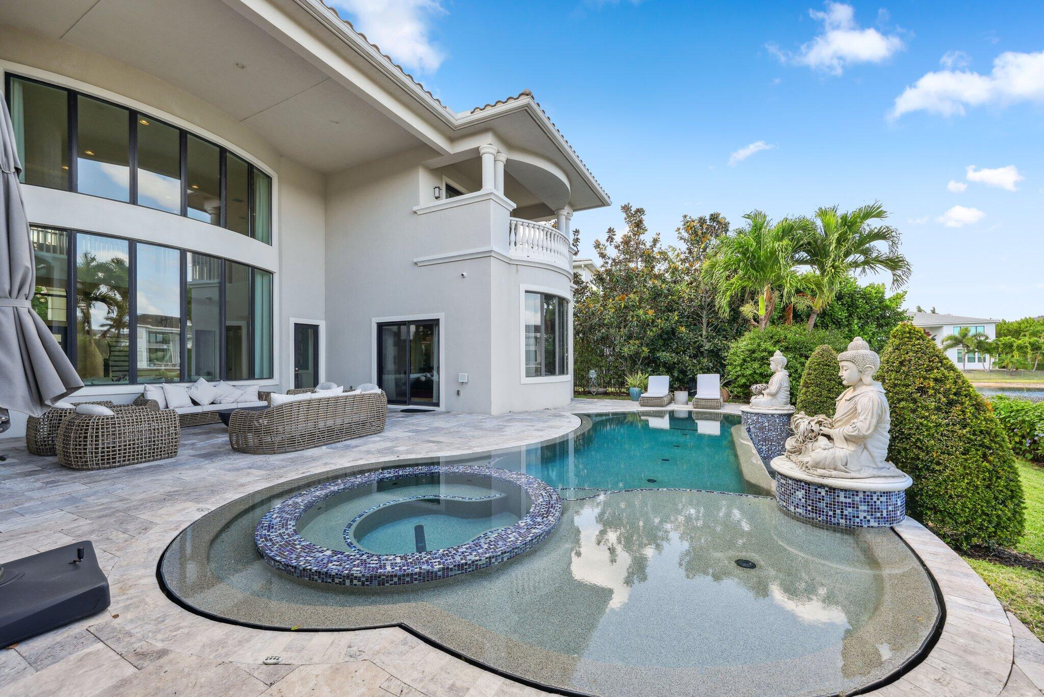 7339 Northwest 28th Way Boca Raton, FL 33496 - Photo 78 of 119 infinity pool