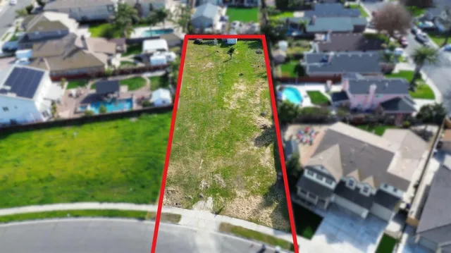 $298,900 | 2900 Canyon Falls Drive, Modesto, CA 95351