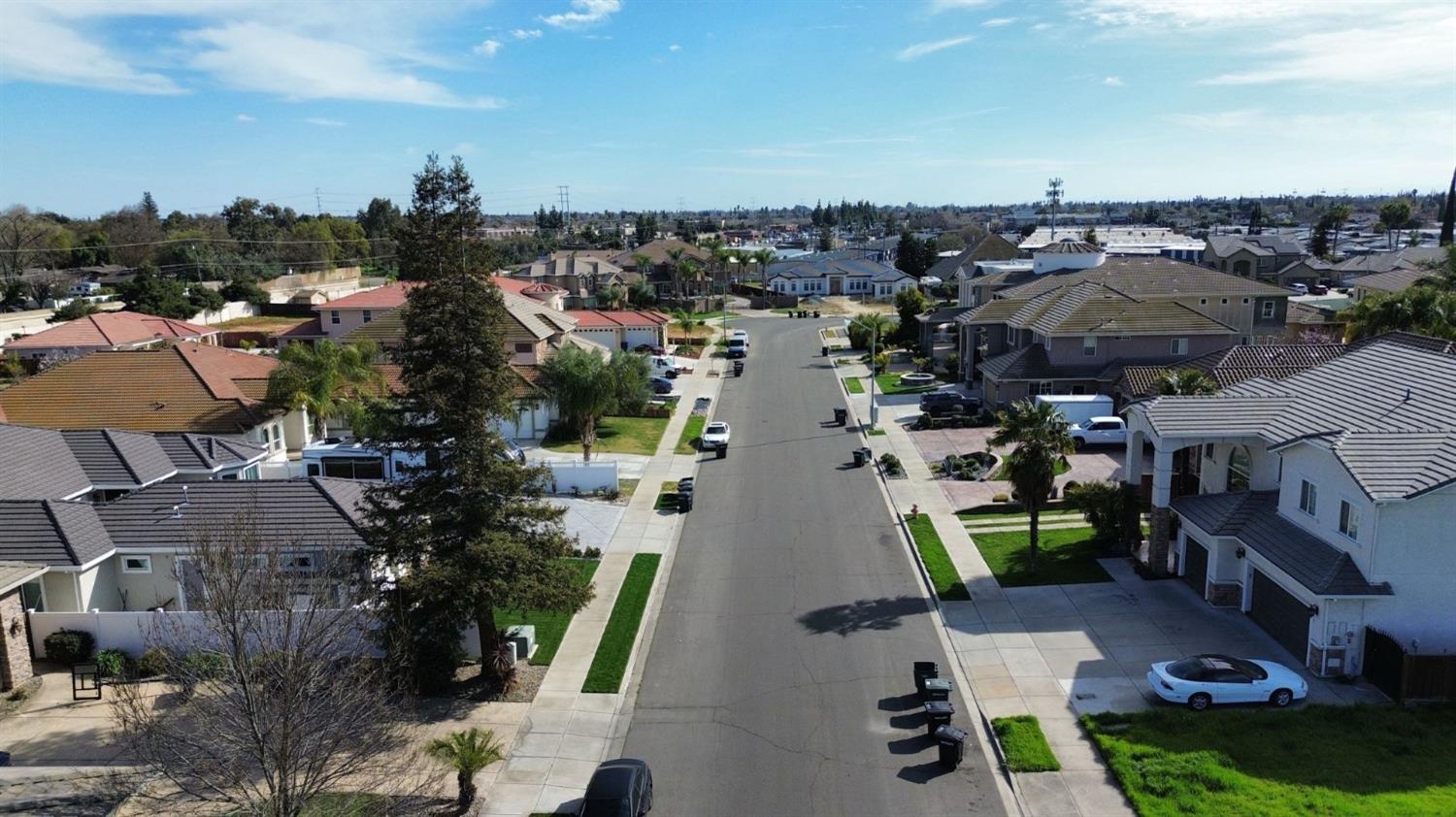 2900 Canyon Falls Drive Modesto, CA 95351 - Photo 5 of 7 a view of a city