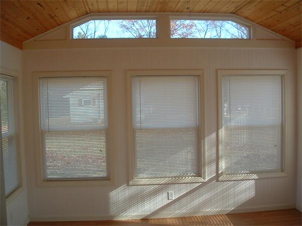 33 Bates Road Westfield, MA 01085 - Photo 8 of 24 Gallery Image 8