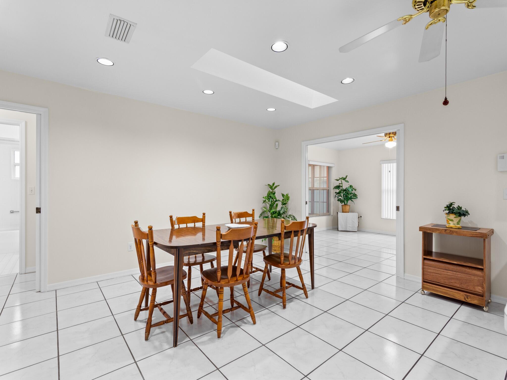 992 Seneca Avenue Sebastian, FL 32958 - Photo 9 of 26 a view of a dining room with furniture