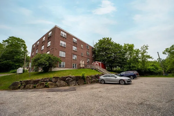 $168,500 | 30 Beech Street, Unit 4C, Bristol, NH 03222
