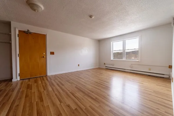 $168,500 | 30 Beech Street, Unit 4C, Bristol, NH 03222