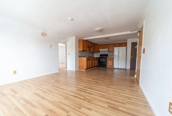 $168,500 | 30 Beech Street, Unit 4C, Bristol, NH 03222