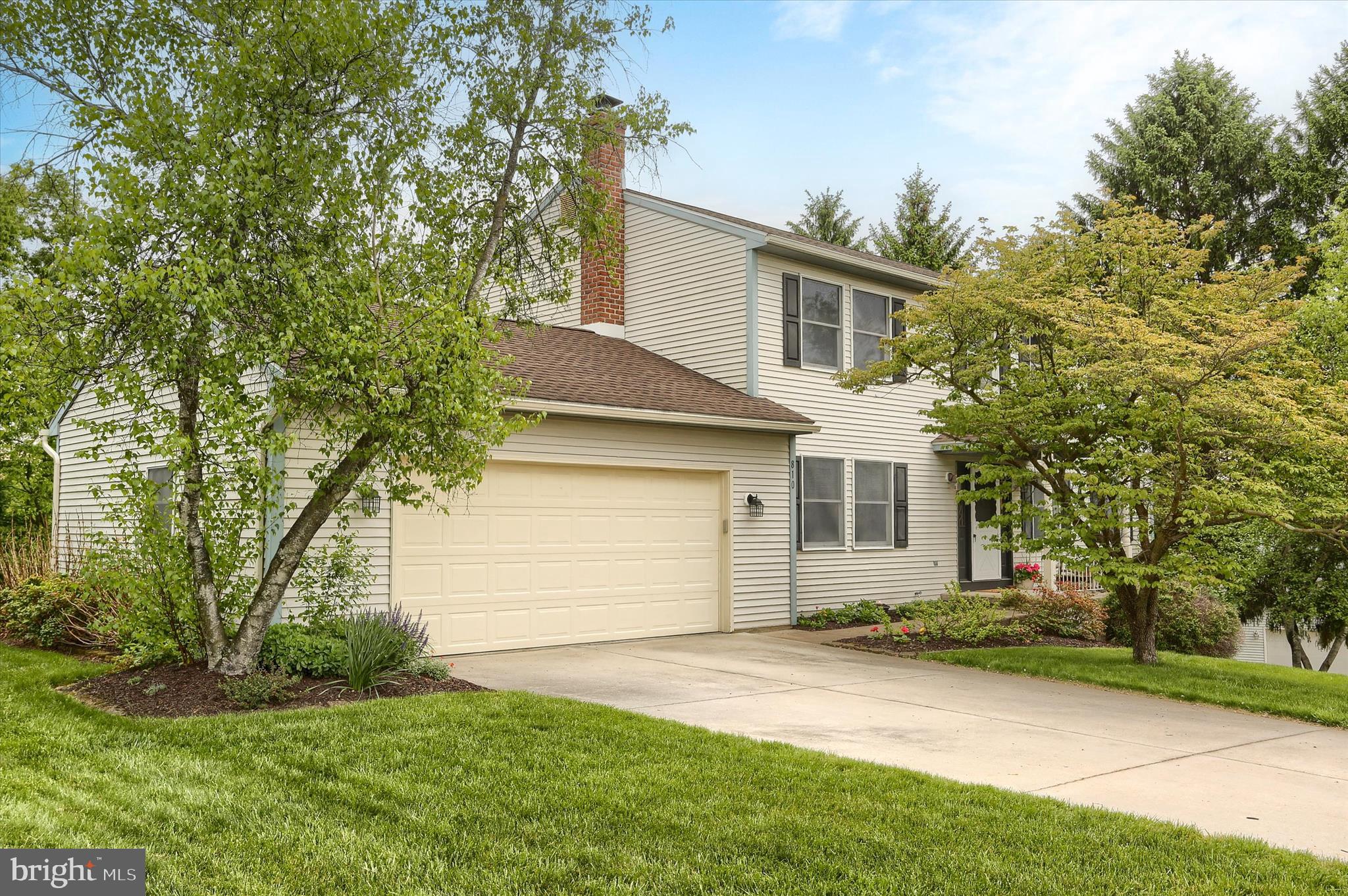810 Acri Road Mechanicsburg, PA 17050 - Photo 2 of 50