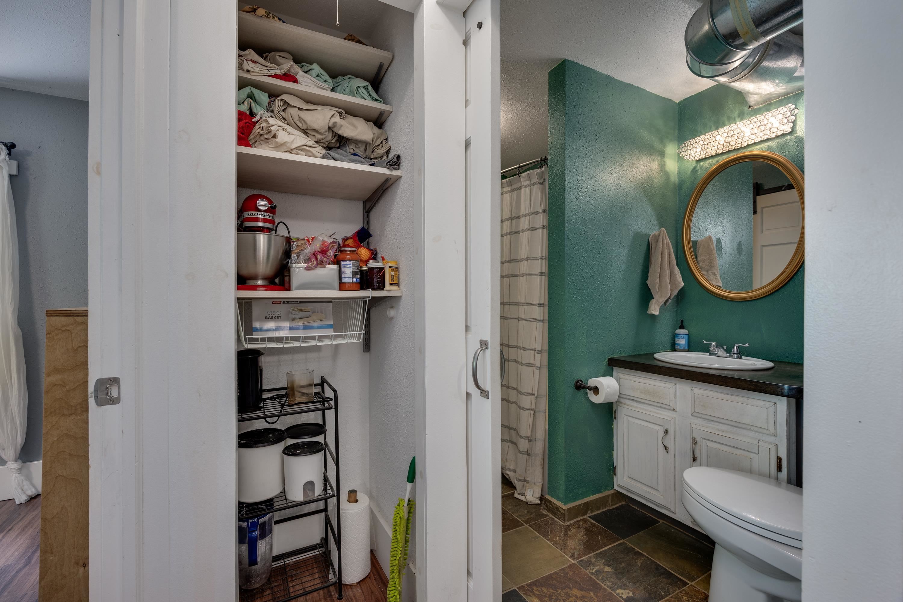 4521 Camden Road Madison, WI 53716 - Photo 14 of 27
