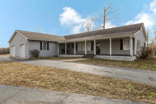 $235,000 | 22053 Corinth Road, Thompsonville, IL 62890