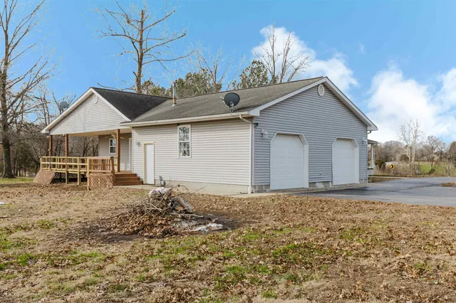 $235,000 | 22053 Corinth Road, Thompsonville, IL 62890