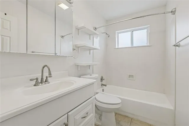 $1,675 | 2130 Neyrey Drive, Metairie, LA 70001