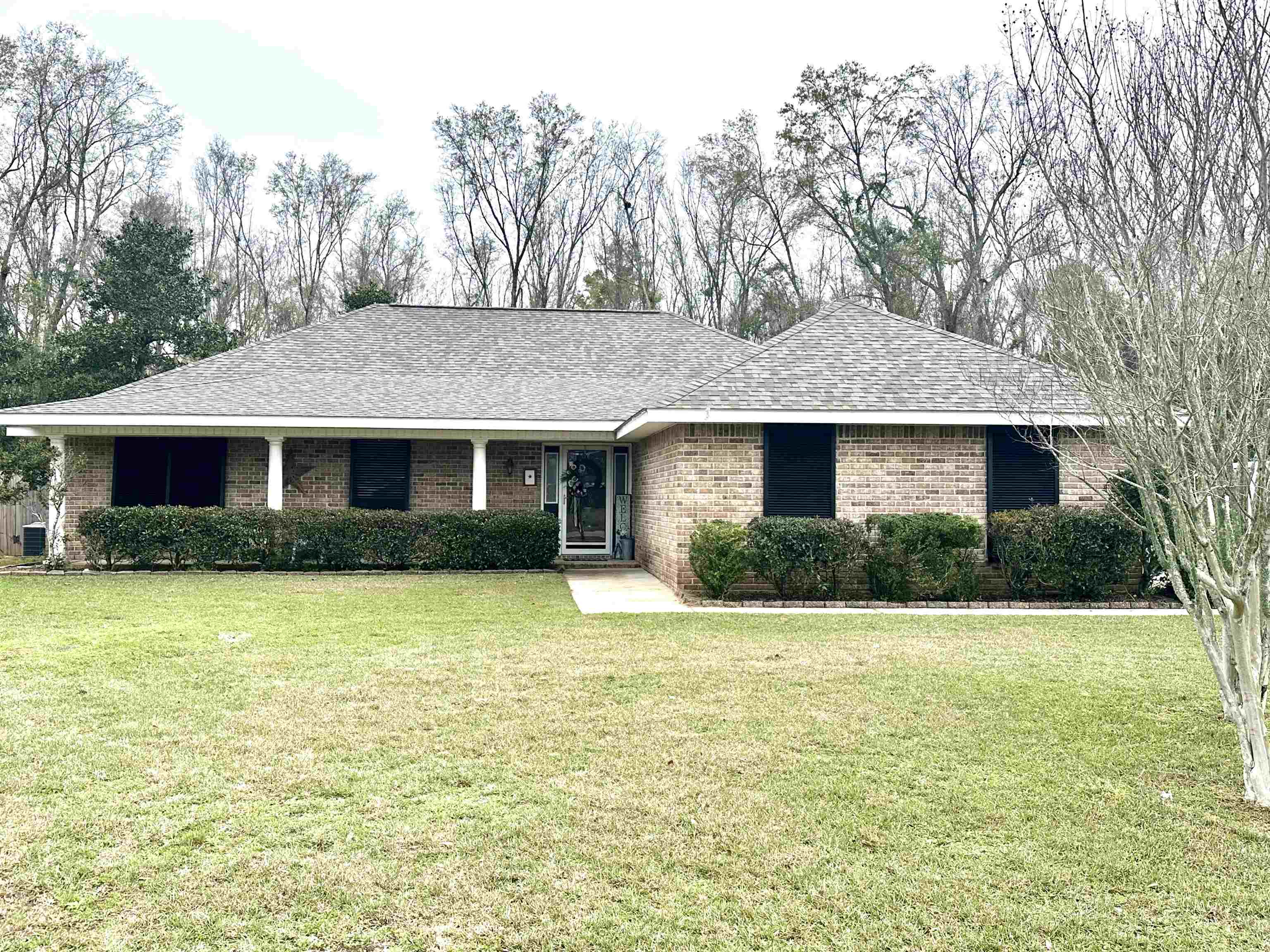305 Monteith Oaks Drive Foley, AL 36535 - Photo 1 of 23