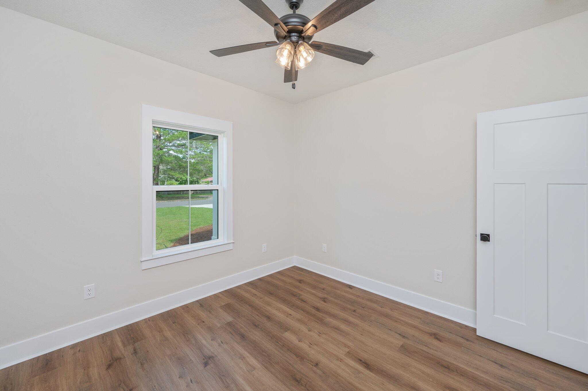 1318 Valley Road Crestview, FL 32539 - Photo 21 of 45 21-web-or-mls-1318-valley-rd