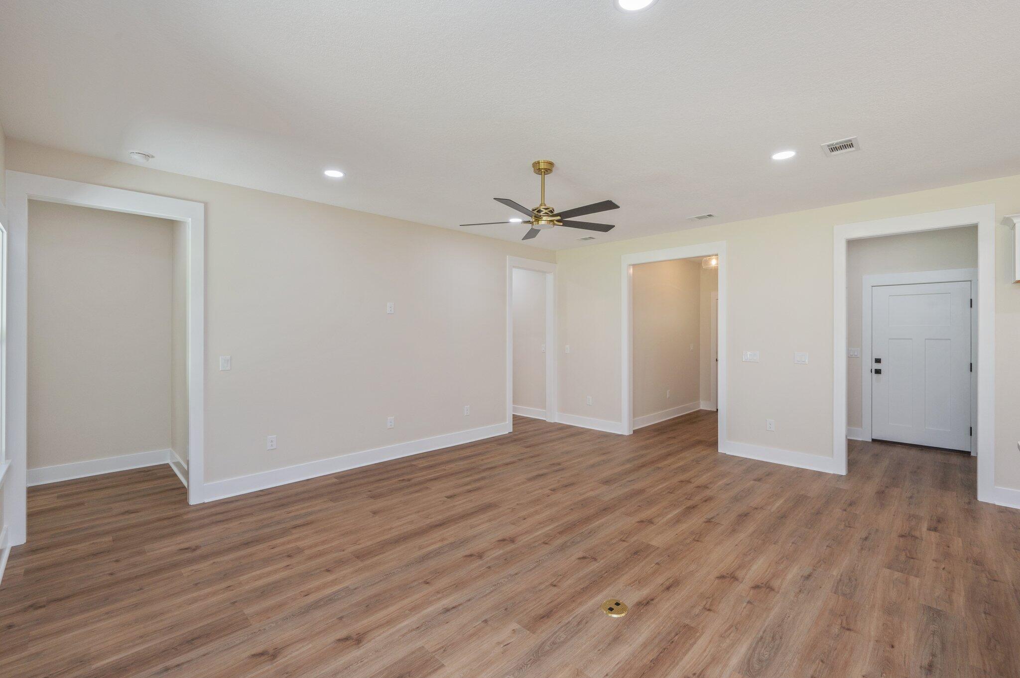 1318 Valley Road Crestview, FL 32539 - Photo 6 of 45 6-web-or-mls-1318-valley-rd
