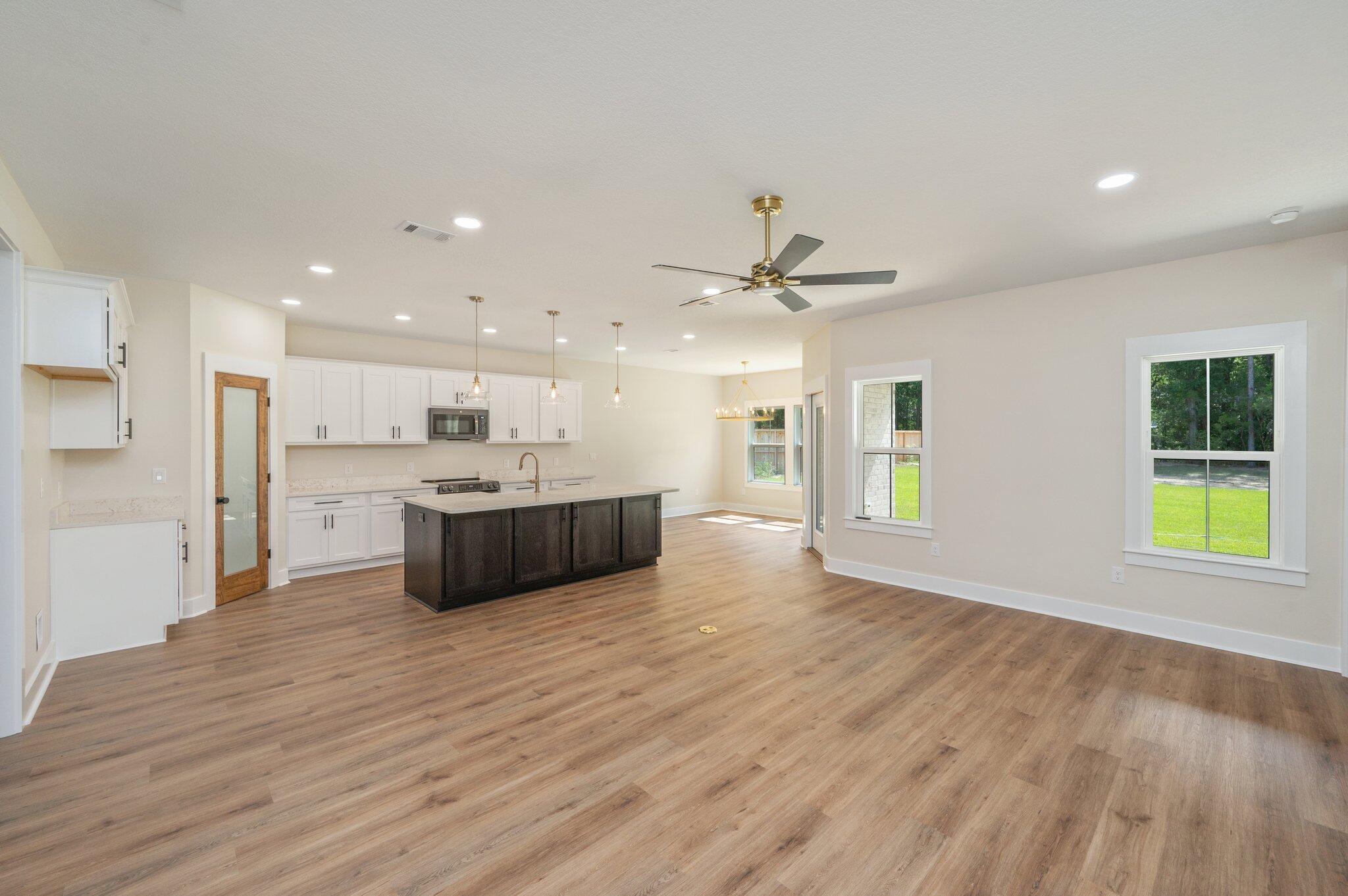 1318 Valley Road Crestview, FL 32539 - Photo 8 of 45 8-web-or-mls-1318-valley-rd