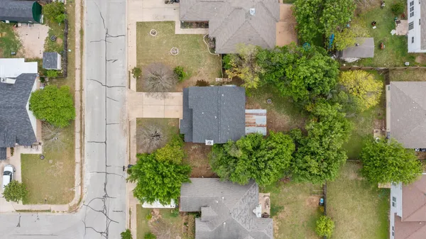 $345,000 | 709 Sparkling Brook Lane, Leander, TX 78641