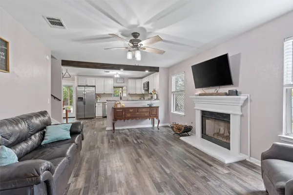 $345,000 | 709 Sparkling Brook Lane, Leander, TX 78641