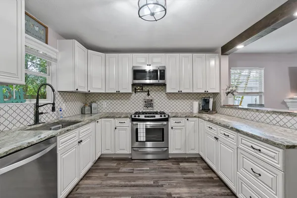 $345,000 | 709 Sparkling Brook Lane, Leander, TX 78641