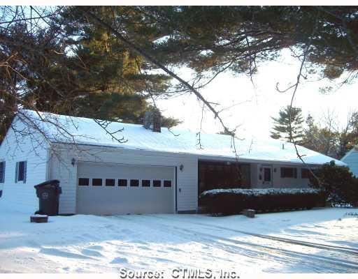 137 Anderson Road Brooklyn, CT 06234 - Photo 1 of 1 a front view of a house with a yard