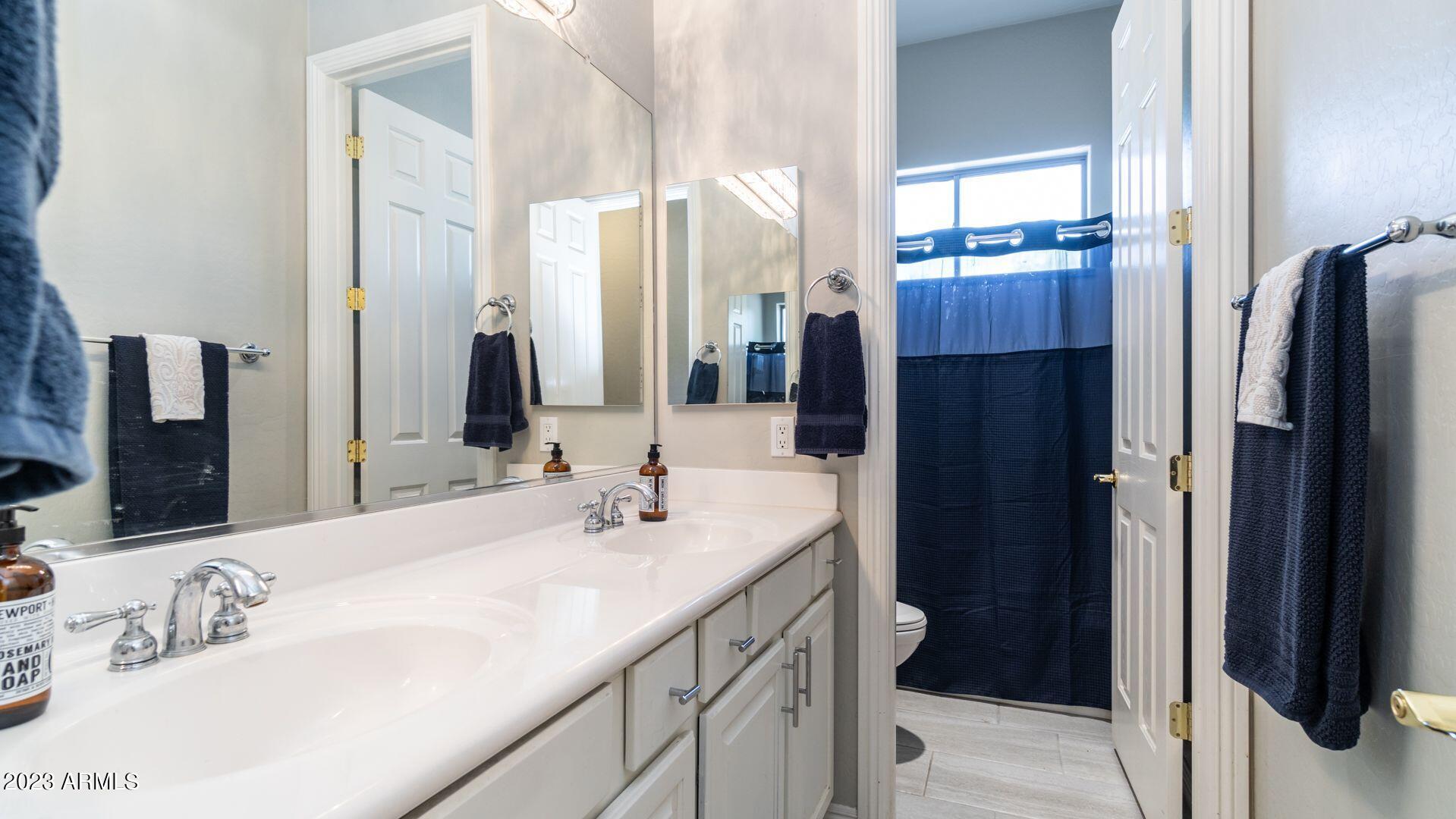 554 East Joseph Way Gilbert, AZ 85295 - Photo 12 of 34 M76iA0Uh