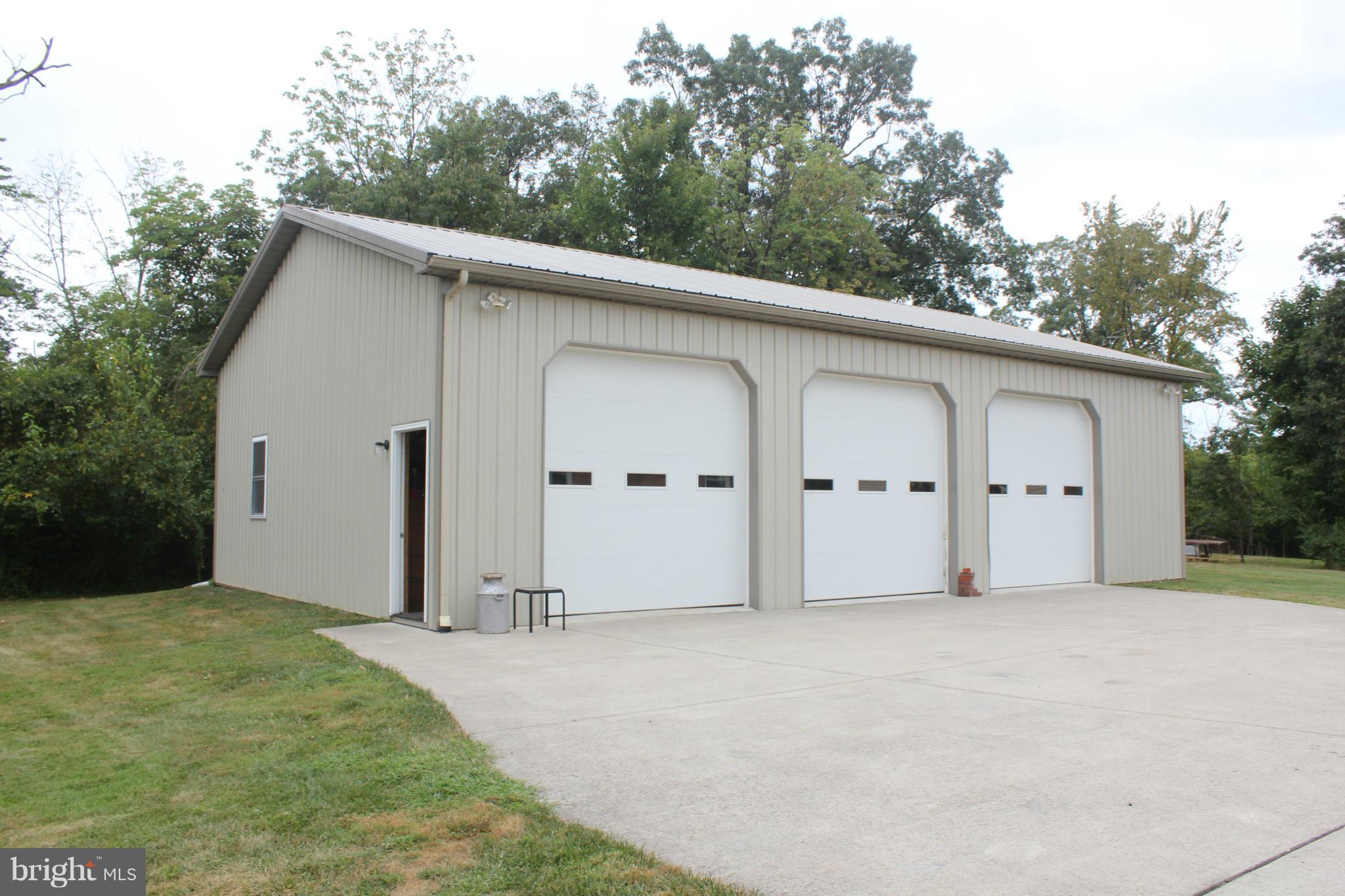 207 Ridge Road Winchester, VA 22602 - Photo 27 of 30 Detached Garage