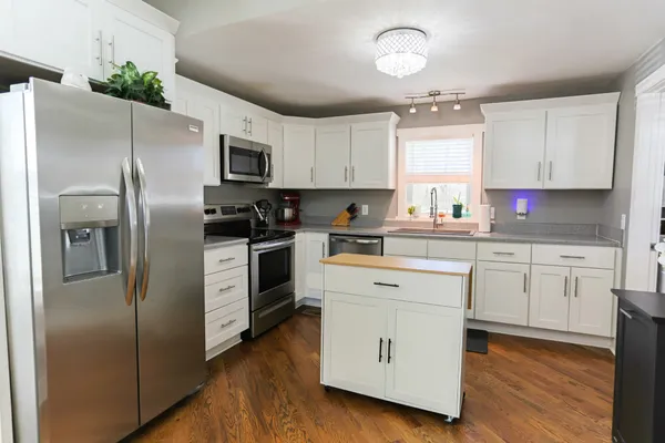 $379,900 | 5288 Fred Perry Road, Springfield, TN 37172
