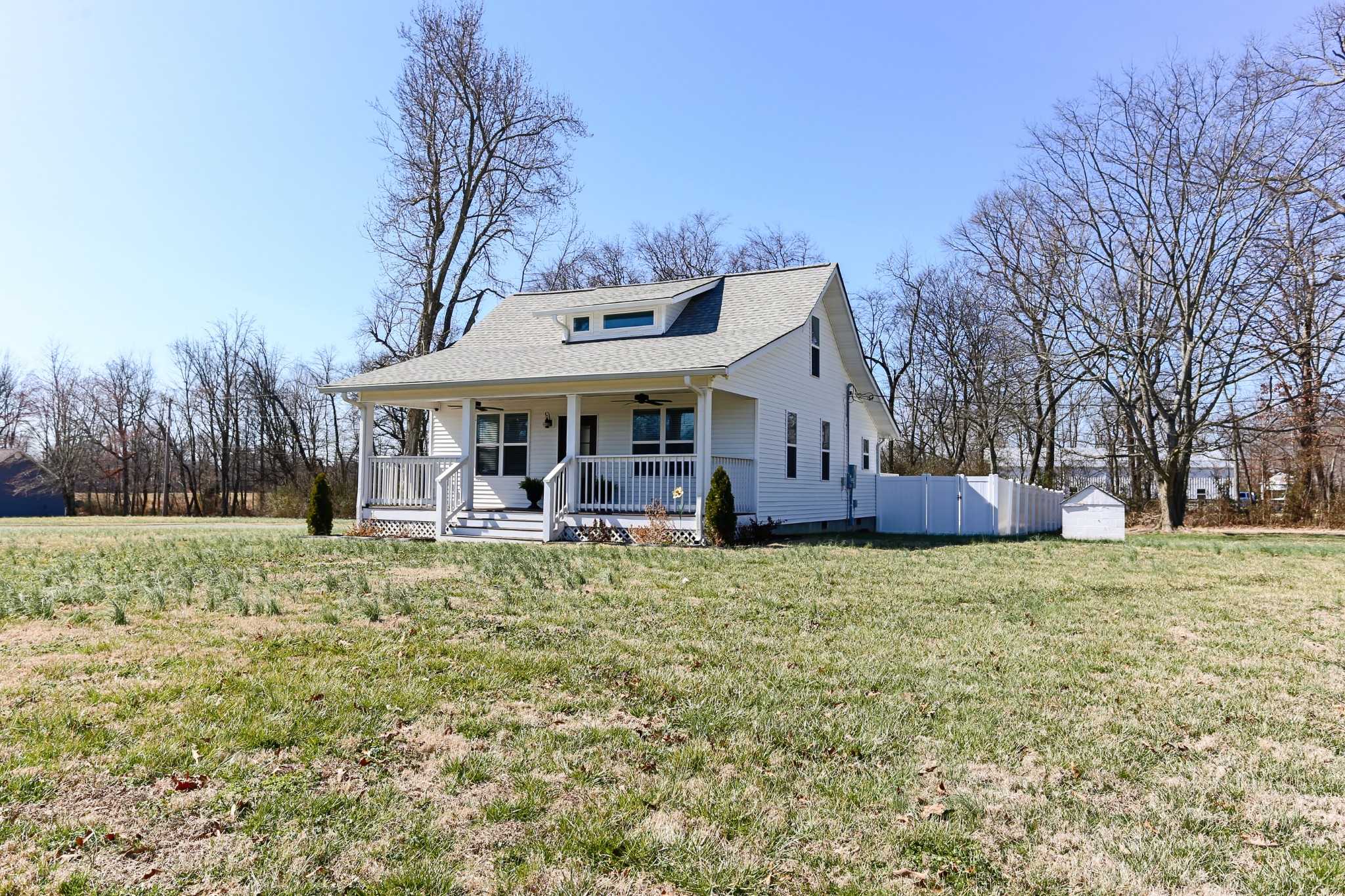 5288 Fred Perry Road Springfield, TN 37172 - Photo 3 of 36 a view of a house with a yard porch and sitting area