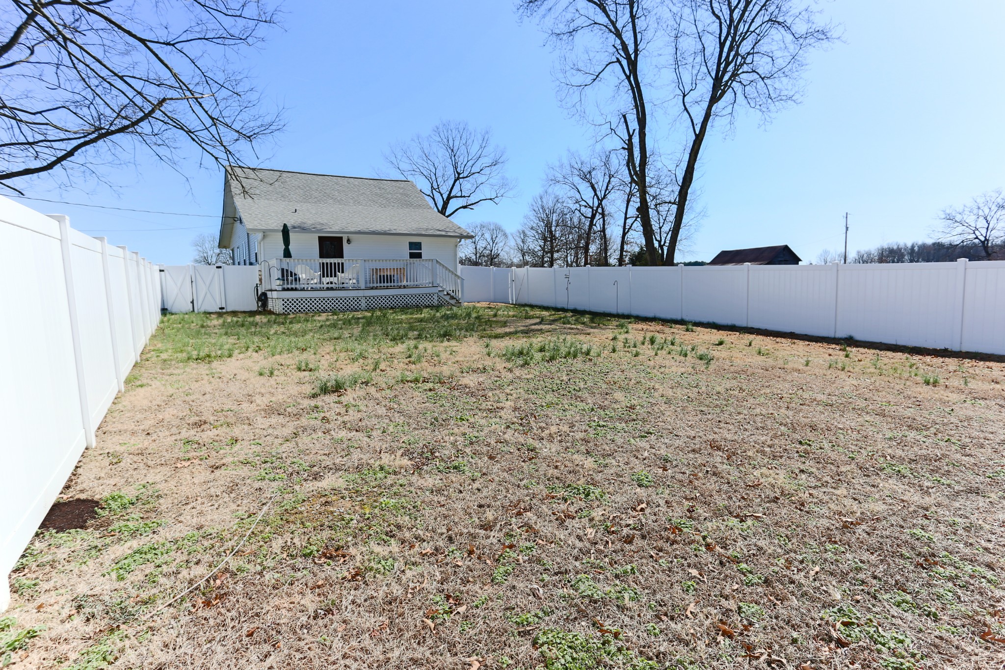 5288 Fred Perry Road Springfield, TN 37172 - Photo 35 of 36 a backyard of a house with large trees