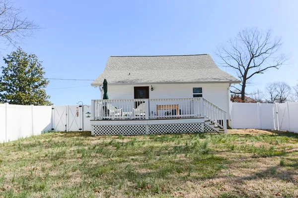$379,900 | 5288 Fred Perry Road, Springfield, TN 37172