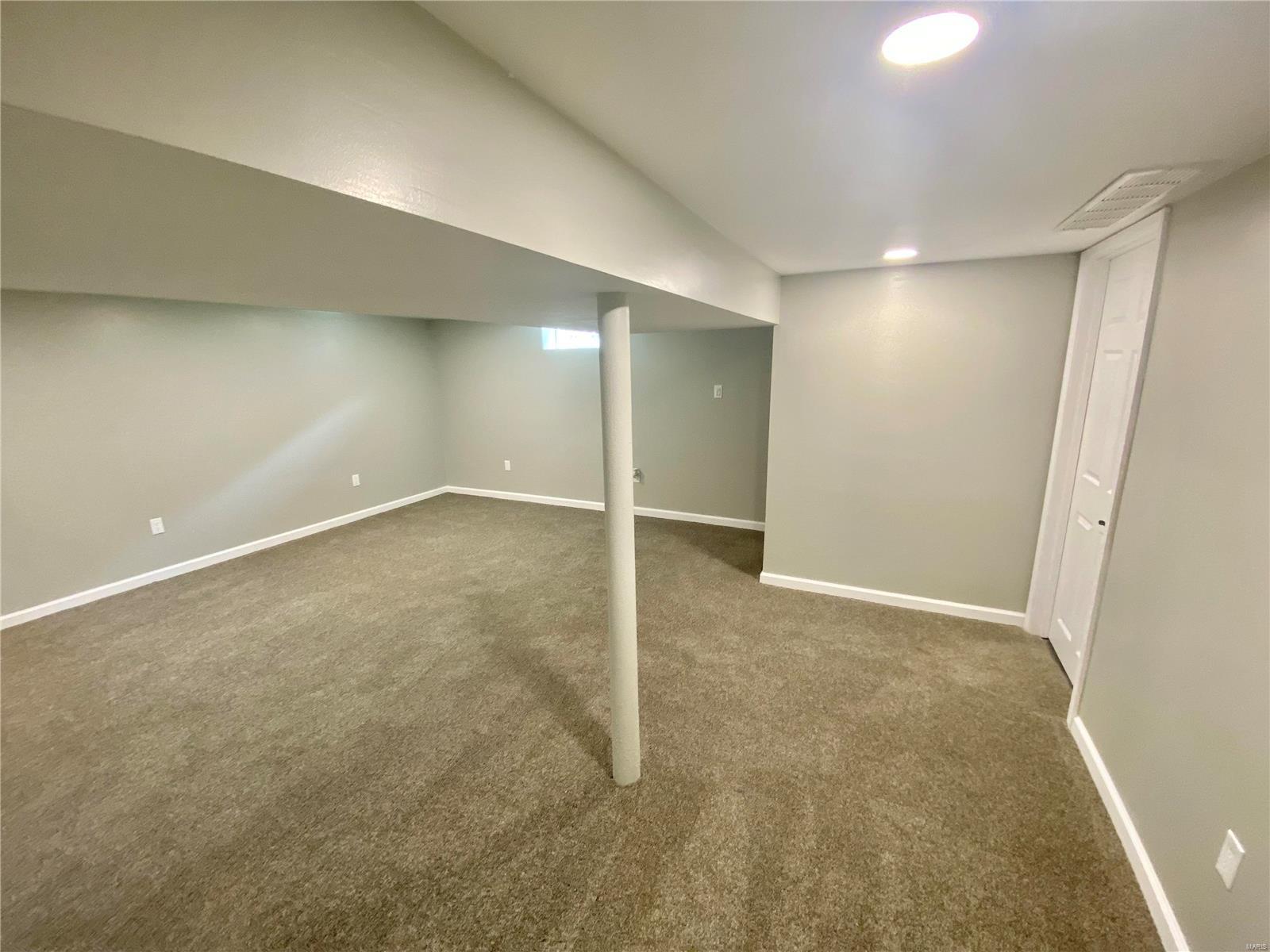 125 East 2nd Street Roxana, IL 62084 - Photo 17 of 21