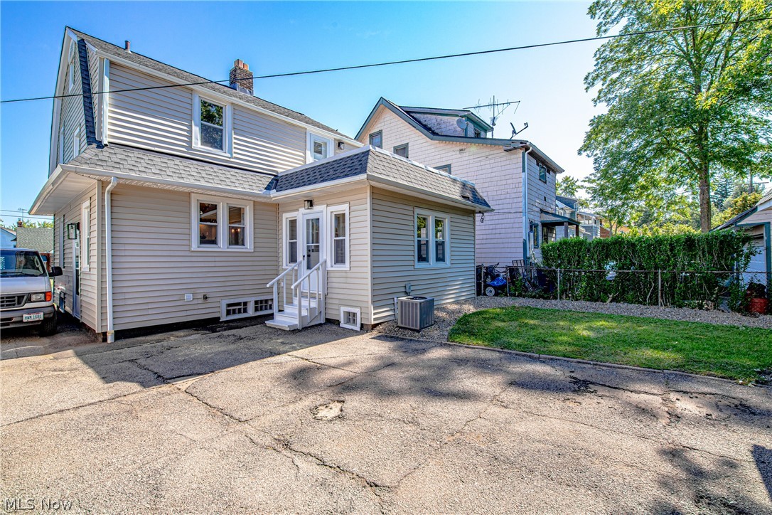 13342 Cedar Road Cleveland, OH 44118 - Photo 33 of 35 Gallery Image 33