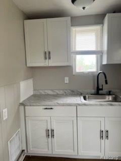 194 Richter Street, Unit 1 River Rouge, MI 48218 - Photo 5 of 8