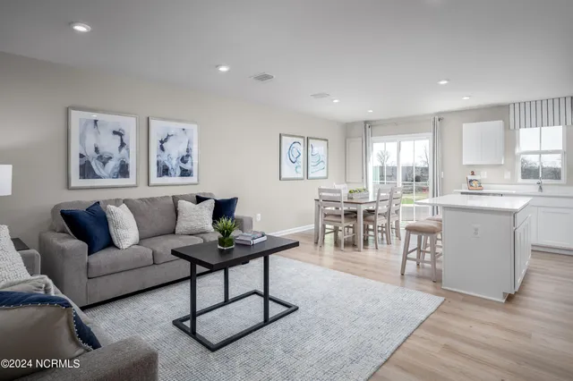 $224,990 | 2066 Lewis Creek Circle Northeast, Winnabow, NC 28479