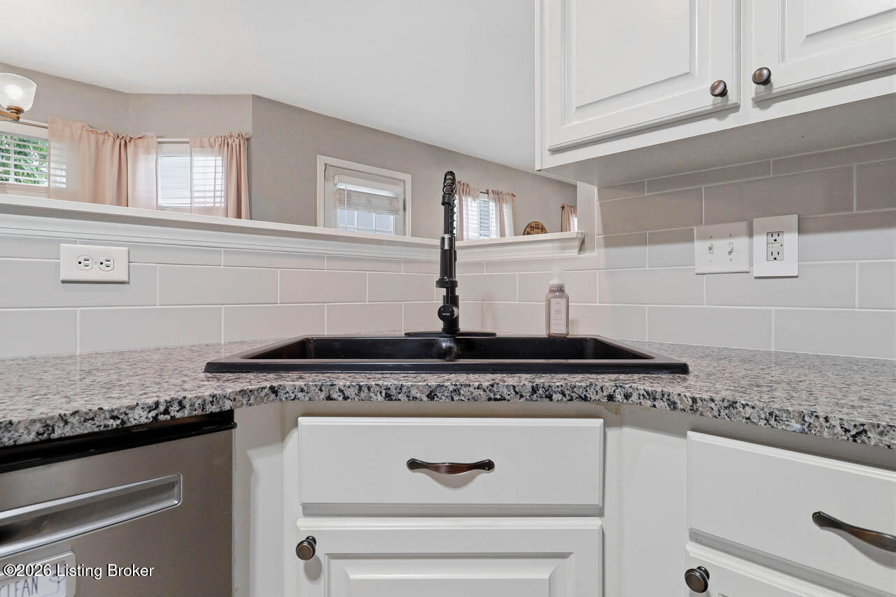 1230 Ranch Road Vine Grove, KY 40175 - Photo 19 of 71 1230 Ranch Rd - 29