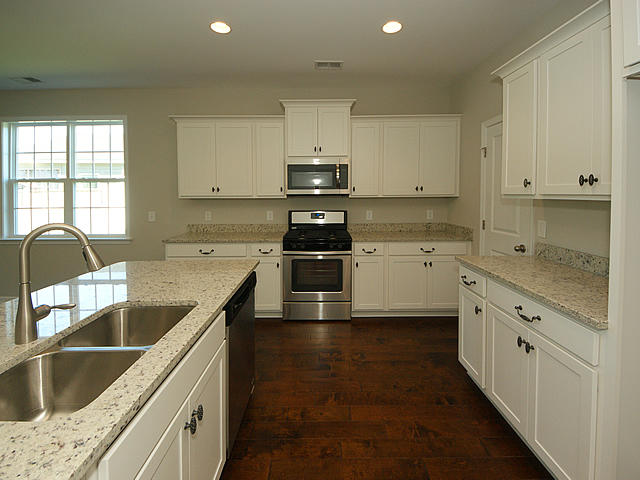 620 Black Pine Road Moncks Corner, SC 29461 - Photo 12 of 37 photo of similiar home