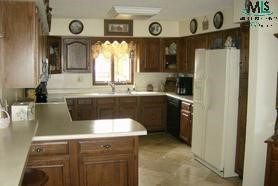 1739 South Lakeshore Road Carsonville, MI 48419 - Photo 6 of 12 795913-5.JPG