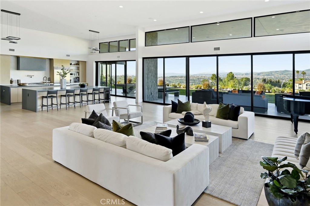 7663 East Corto Road Anaheim Hills, CA 92808 - Photo 18 of 58 Great Room