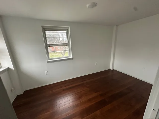 $799,000 | 29 Water Street, Guilford, CT 06437