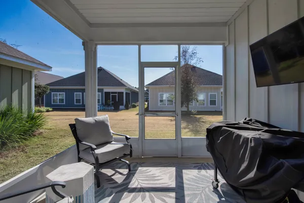 $2,575 | 382 Lightning Bug Lane, Freeport, FL 32439