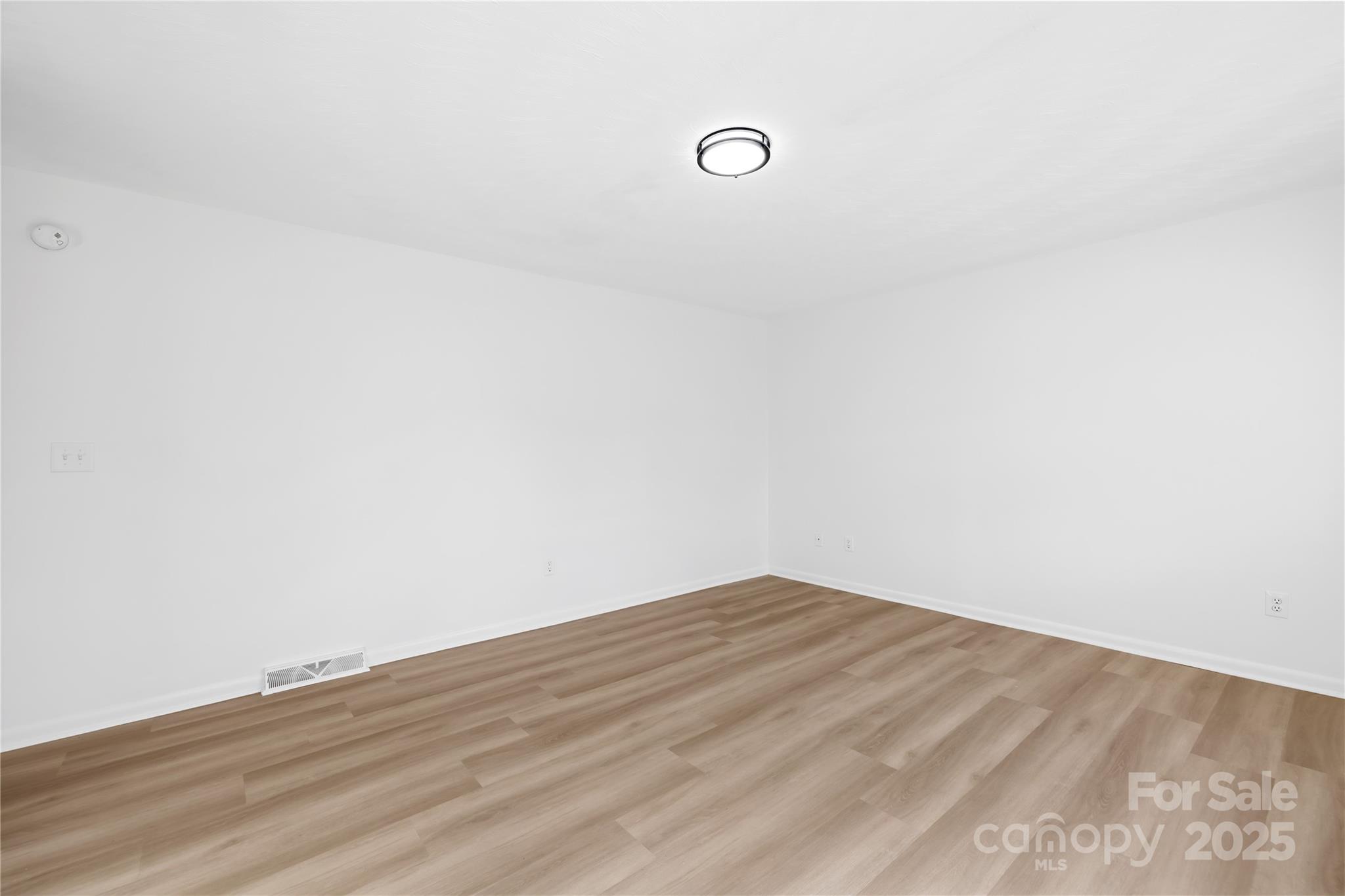 2405 Florida Avenue Kannapolis, NC 28083 - Photo 14 of 38 a view of empty room