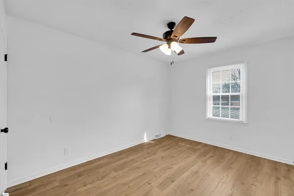 $430,000 | 701 Ikes Road, Taylors, SC 29687