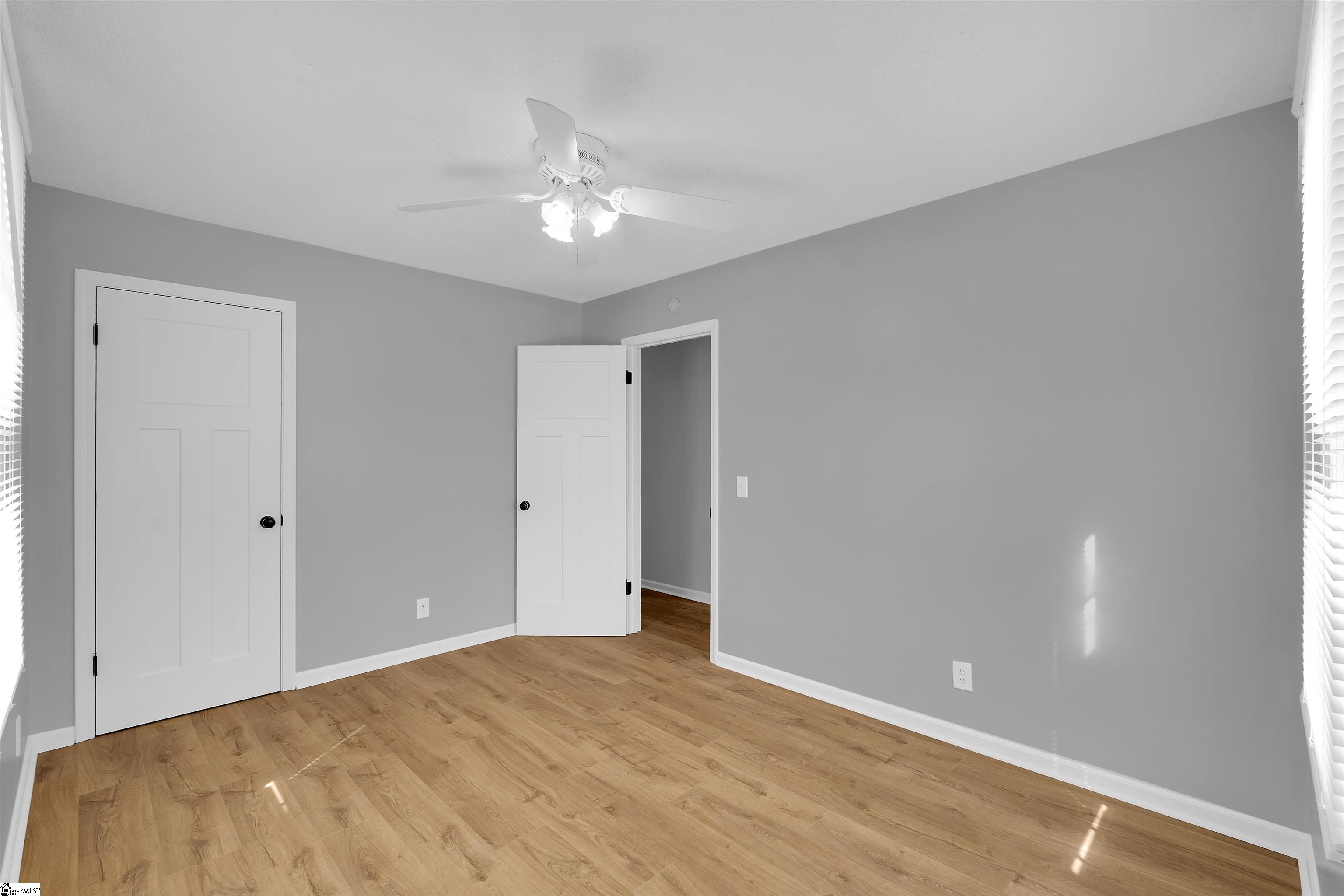 701 Ikes Road Taylors, SC 29687 - Photo 18 of 38