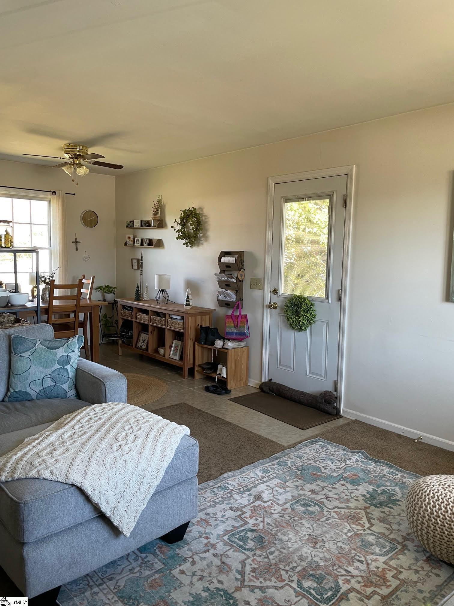 701 Ikes Road Taylors, SC 29687 - Photo 30 of 38