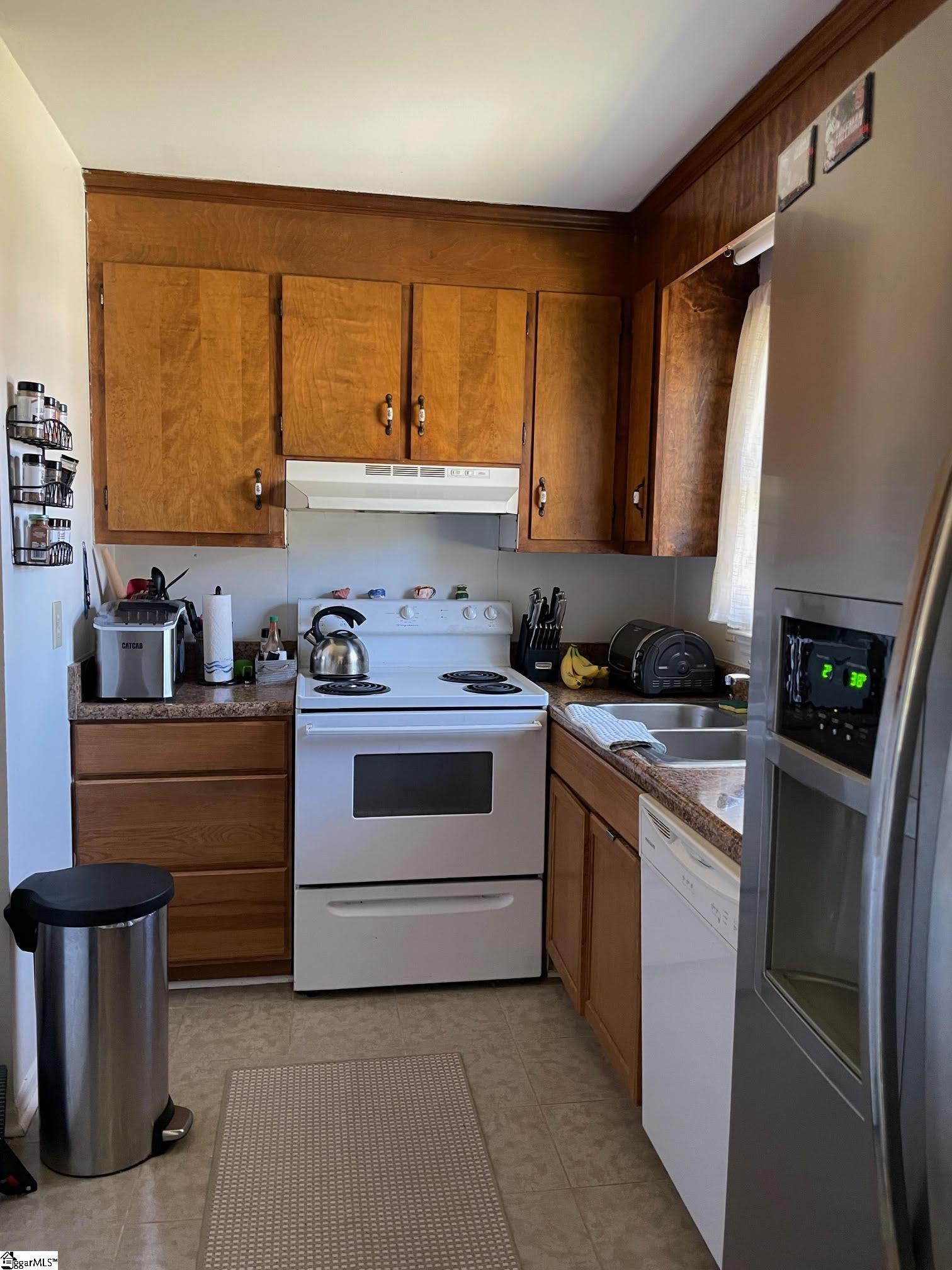 701 Ikes Road Taylors, SC 29687 - Photo 33 of 38