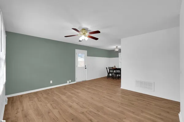 $430,000 | 701 Ikes Road, Taylors, SC 29687