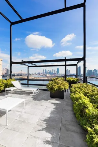 $15,995,000 | 23 Beekman Place | Midtown East