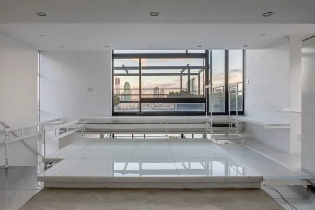 $15,995,000 | 23 Beekman Place | Midtown East