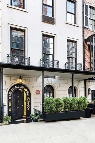 $15,995,000 | 23 Beekman Place | Midtown East